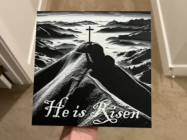HueForge model: He is Risen Hueforge by RP47 Designs