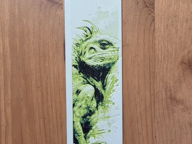 HueForge model: lizard bookmark by Morganja