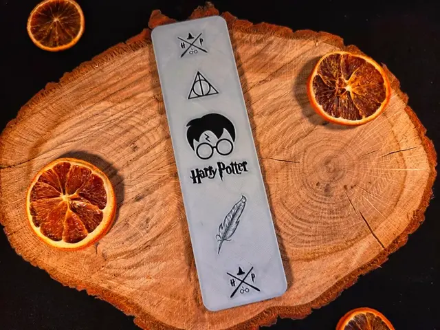 HueForge model: Harry Potter bookmark 01 - Hueforge by EternalDesigns3D