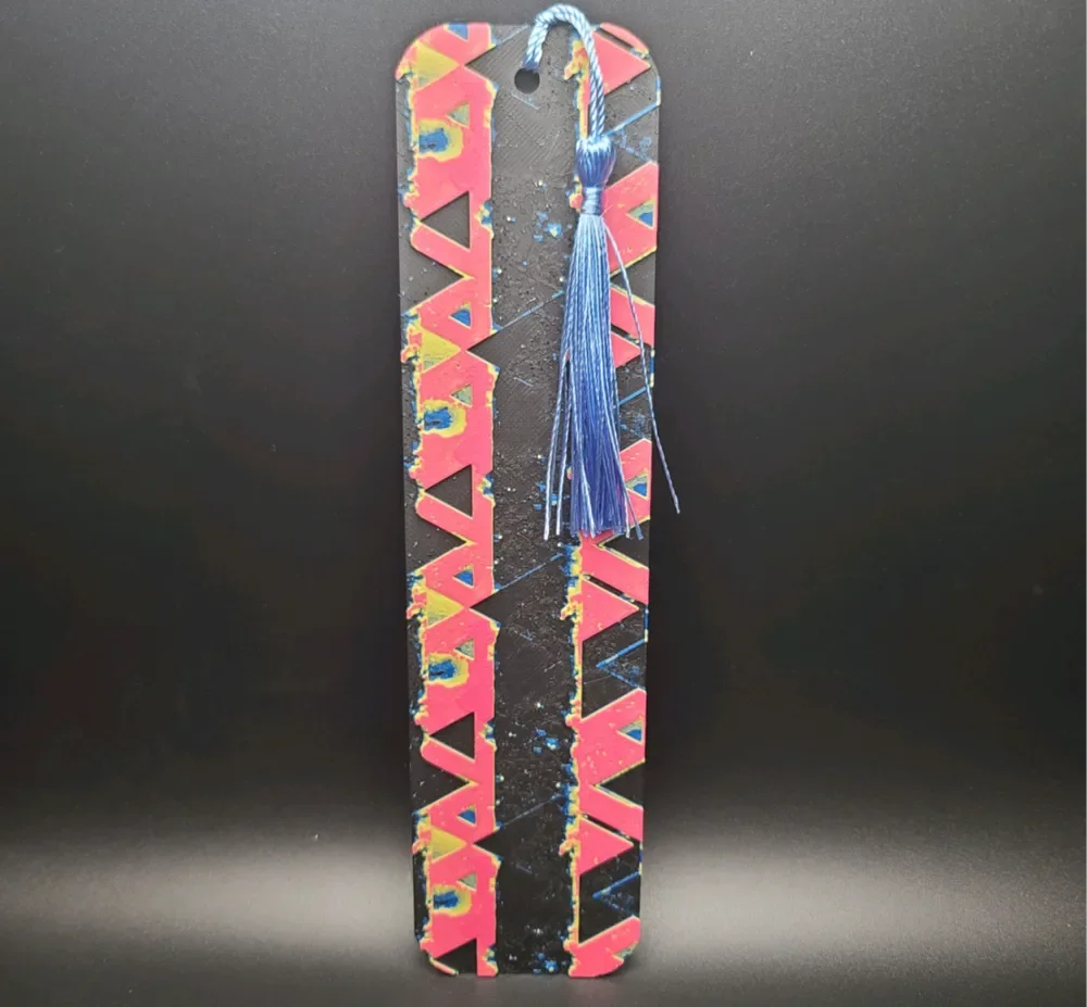 90's Geometric Bookmark by the_bearded_jedi HueForge model: 90's Geometric Bookmark by the_bearded_jedi