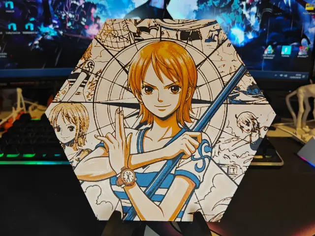 HueForge model: Hueforge Nami (OnePiece) honeycomb mode by JGz3DMaker