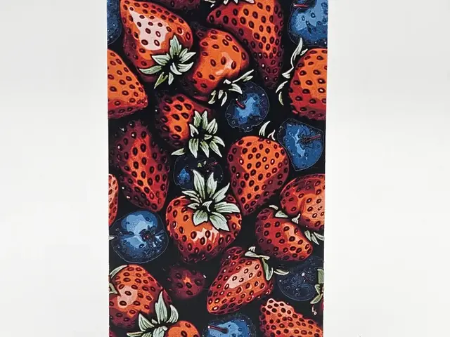 HueForge model: Strawberries and Blueberries Hueforge by Loki