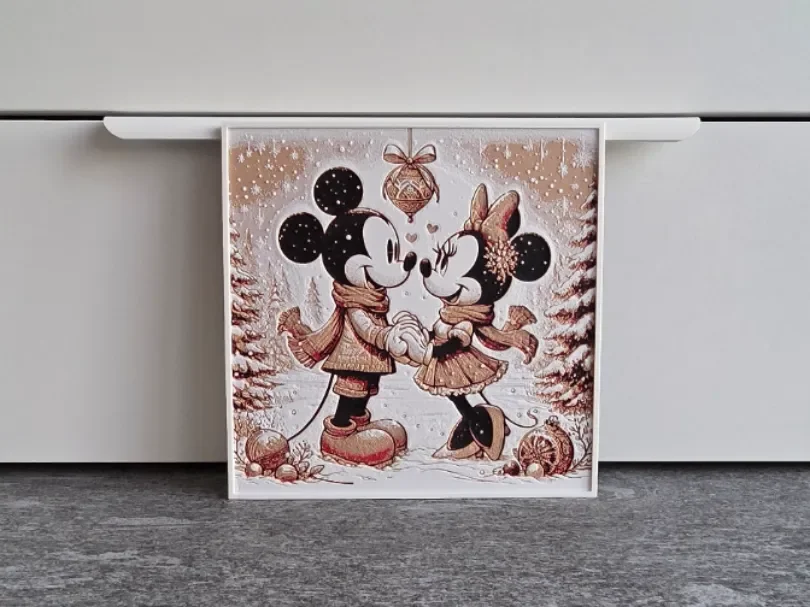Disney Mickey & Minnie Mouse Christmas Hueforge by RIVY3Dprint HueForge model: Disney Mickey & Minnie Mouse Christmas Hueforge by RIVY3Dprint