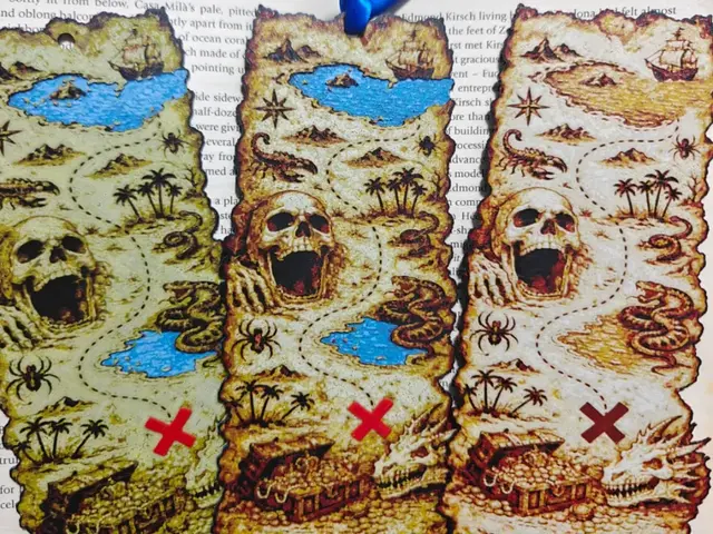 HueForge model: Treasure Map Bookmark 5 or 4 colours NO AMS by TheHueforgeLady