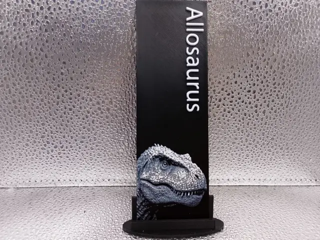 HueForge model: Allosaurus Bookmark Hueforge by Borishotch Industries