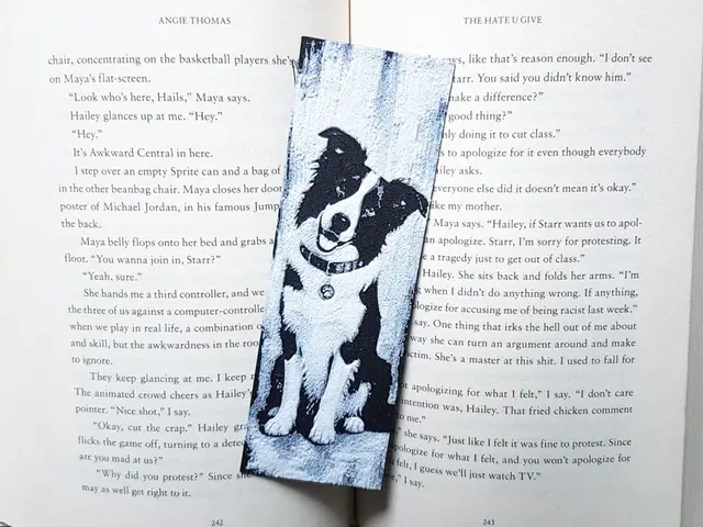 HueForge model: Bookmark, Cute Puppy Dog, Border Collie by Dame Jo