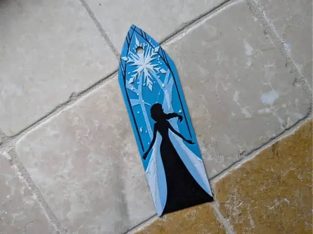 HueForge model: Elsa - Frozen Bookmark Hueforge by suaimondi