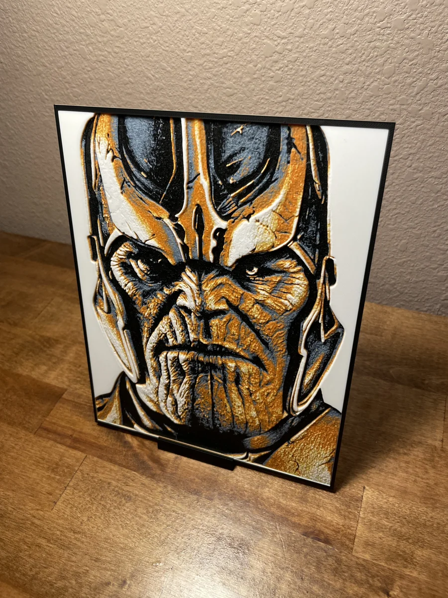 Thanos by Cloudy Nostalgia HueForge model: Thanos by Cloudy Nostalgia
