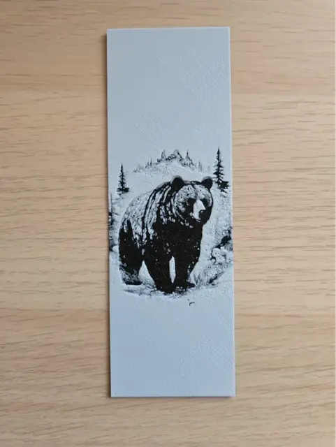 HueForge model: Solitary Bear Bookmark by Atrus Design