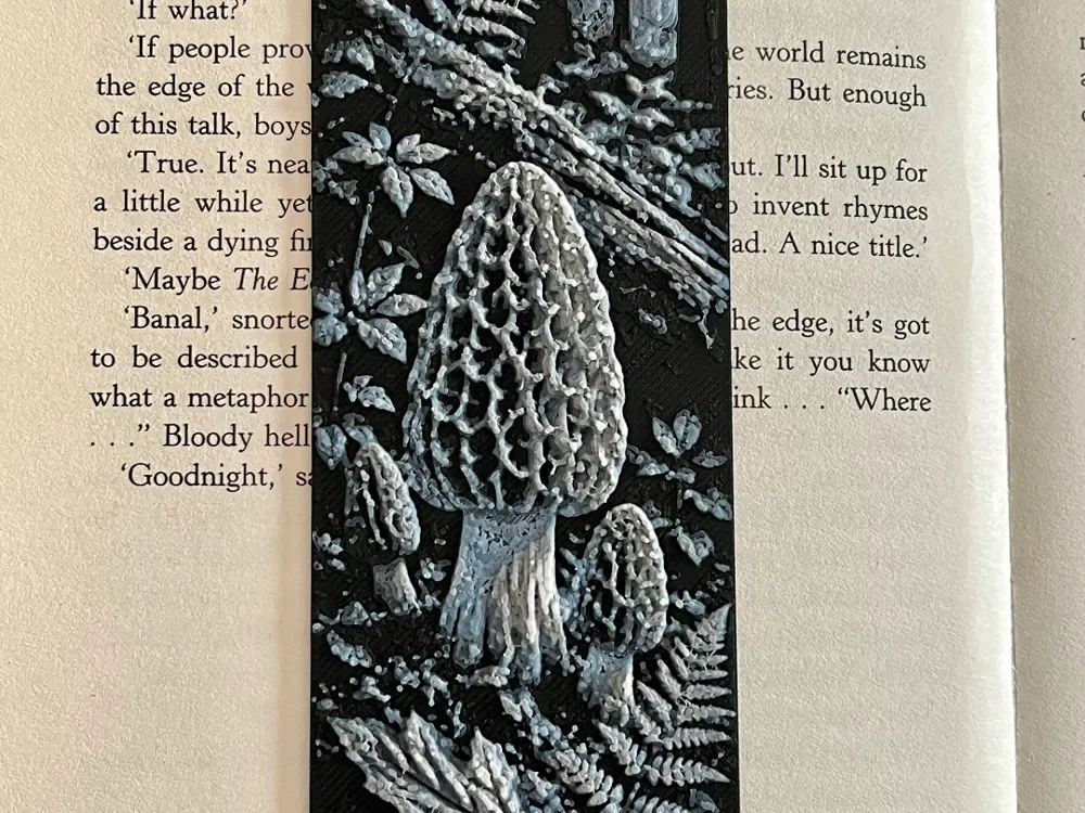 Morel Mushroom Bookmark by HexarHaus HueForge model: Morel Mushroom Bookmark by HexarHaus