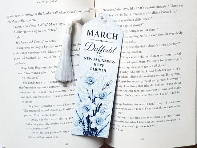 HueForge model: Bookmark, March Flower, Birth Month by Dame Jo