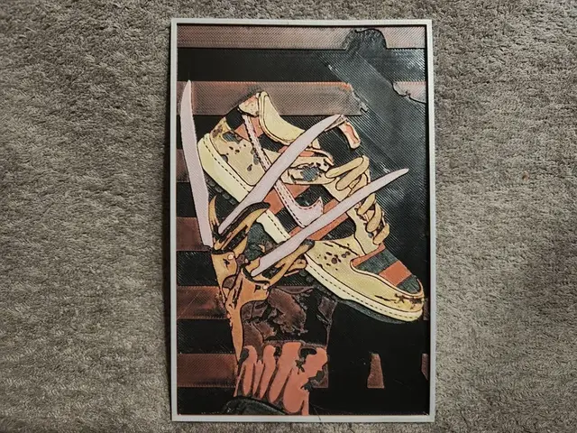 HueForge model: Nike Sb Dunk Low Freddy Krueger - HueForge by keko