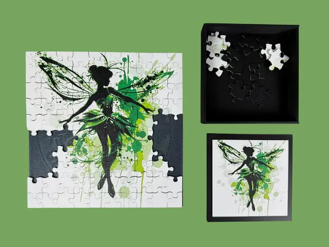 HueForge model: Tinkerbell Fairy Puzzle & Box Lid by Canadian Gamer