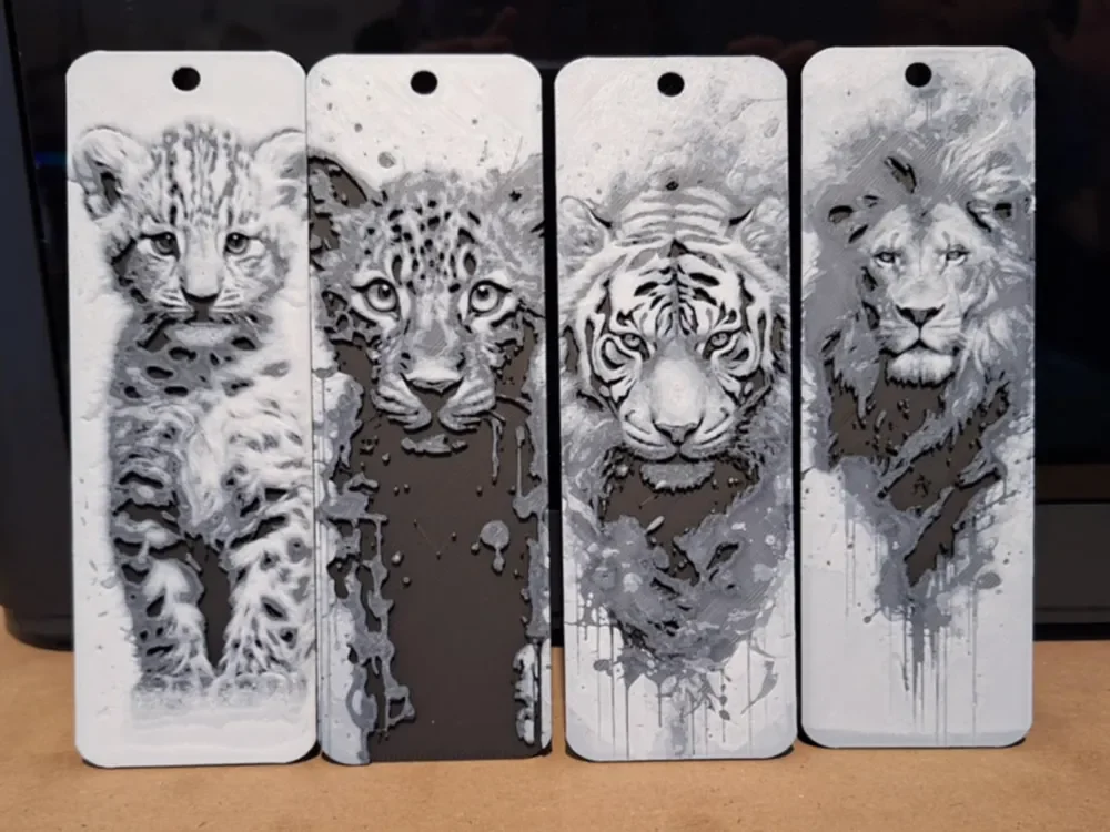 Set of 4 big cats bookmarks by 3dGlow HueForge model: Set of 4 big cats bookmarks by 3dGlow