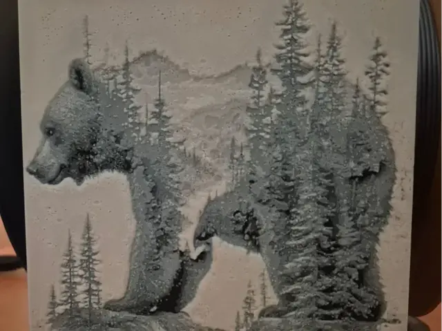 HueForge model: bear double exposure hueforge by Buntsta