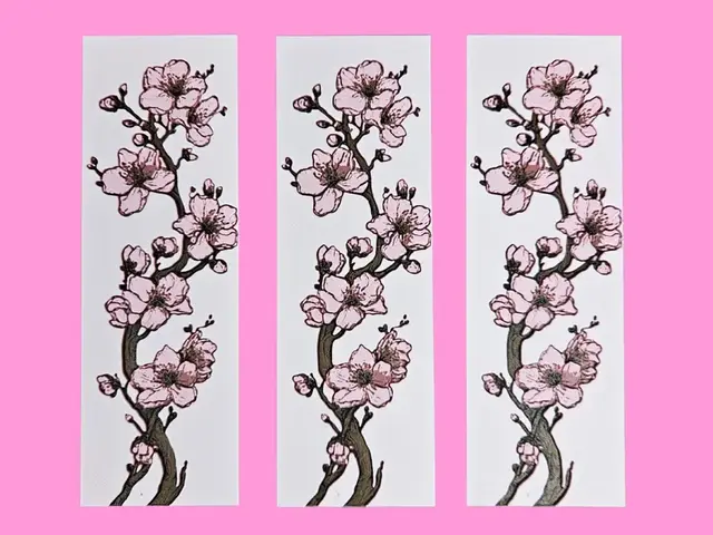 HueForge model: Cherry Blossom Branch Bookmark 2 by BusyKikiBee
