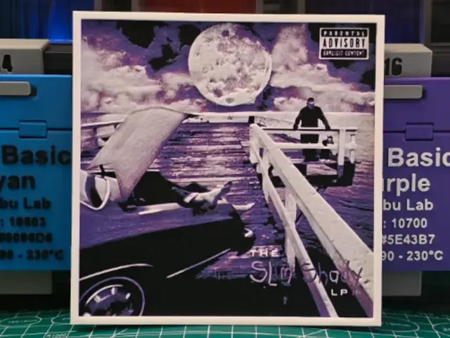 HueForge model: Eminem "The Slim Shady LP" Album - Hueforge Art by Lumpy3D