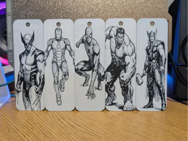HueForge model: Set of 5 marvel bookmarks - 2 colours by 3dGlow