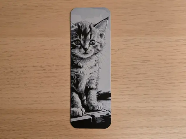 HueForge model: Kitten 3 Bookmark by Atrus Design