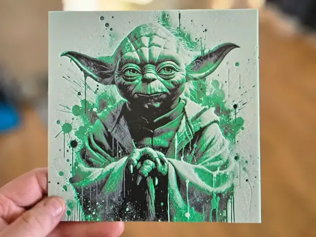 HueForge model: Graffiti Yoda Hueforge by 3Ree Printing