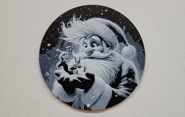 HueForge model: Santa Claus with squirrel - Hueforge 130x130 by Vincent111