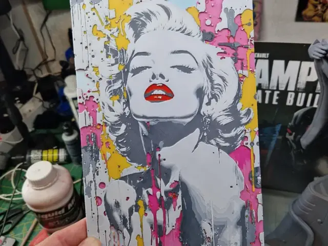 HueForge model: Marilyn Monroe Hueforge Street Art by Dakiren