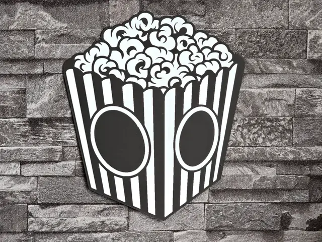 HueForge model: Hueforge PopCorn Cinema Vintage 2 colors by StefBull85