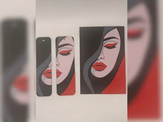 HueForge model: Deco Red Lips Hueforge Bookmark Set by Thadius