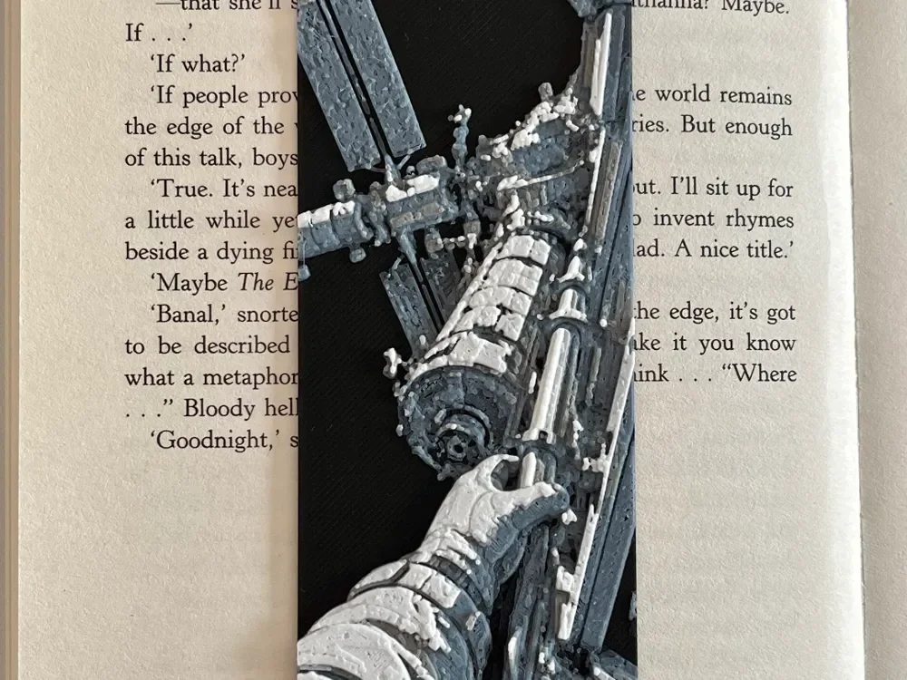 ISS Bookmark by HexarHaus HueForge model: ISS Bookmark by HexarHaus