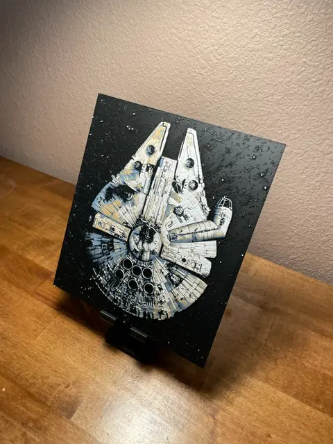HueForge model: Hueforge - Star Wars - Millennium Falcon Top View by Cloudy Nostalgia