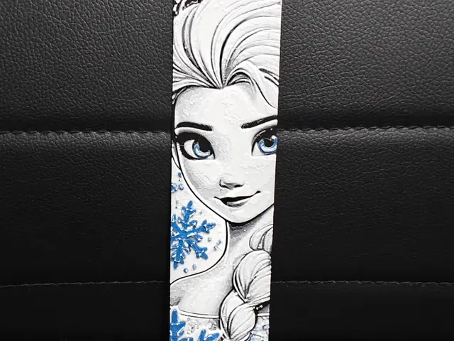 HueForge model: Elsa Frozen Bookmark by TheHueforgeLady