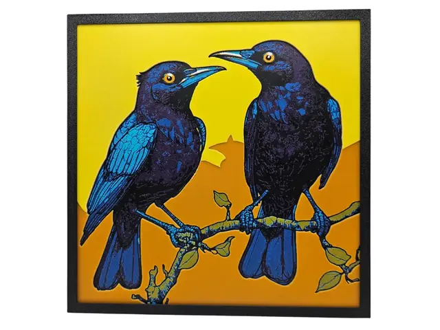 HueForge model: Grackles on a Branch by BusyKikiBee