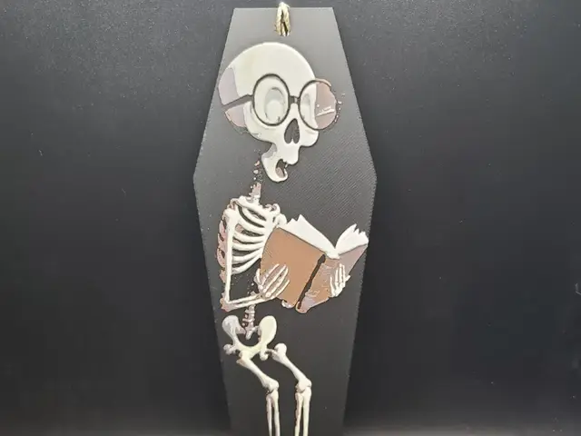 HueForge model: Skeleton Hueforge Bookmark by the_bearded_jedi