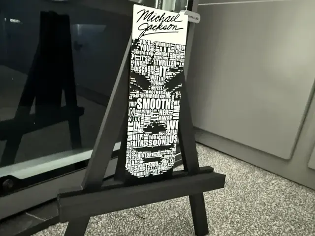 HueForge model: Michael Jackson Typography Silhouette Bookmark by Welsh Maker