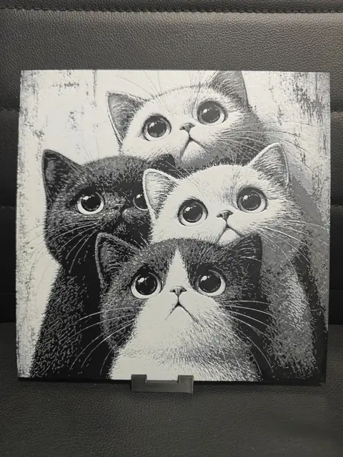 HueForge model: Lovely Cats by TheHueforgeLady
