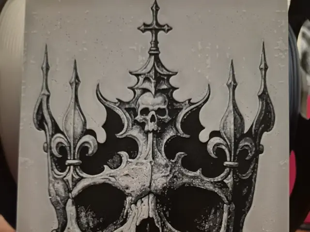 HueForge model: skull crown 2 hueforge by Buntsta