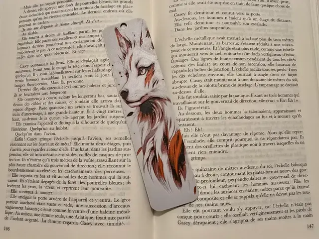 HueForge model: Bookmark Red wolf by Kactus Fpv