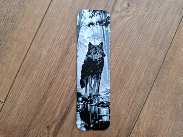 HueForge model: Wolf bookmark - hueforge by EternalDesigns3D