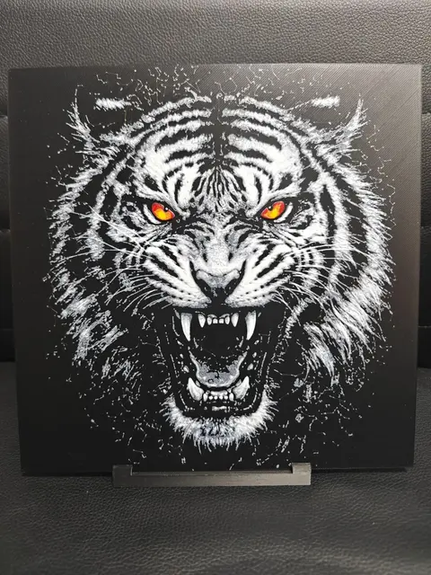 HueForge model: Tiger / Dark Beast Series by TheHueforgeLady