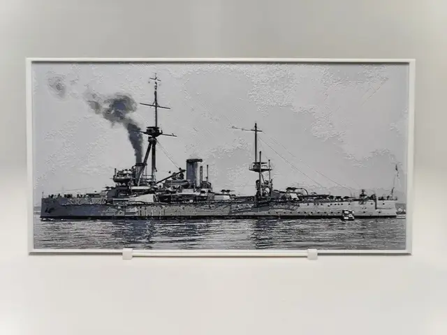 HueForge model: HMS Dreadnought - Hueforge by BeaN