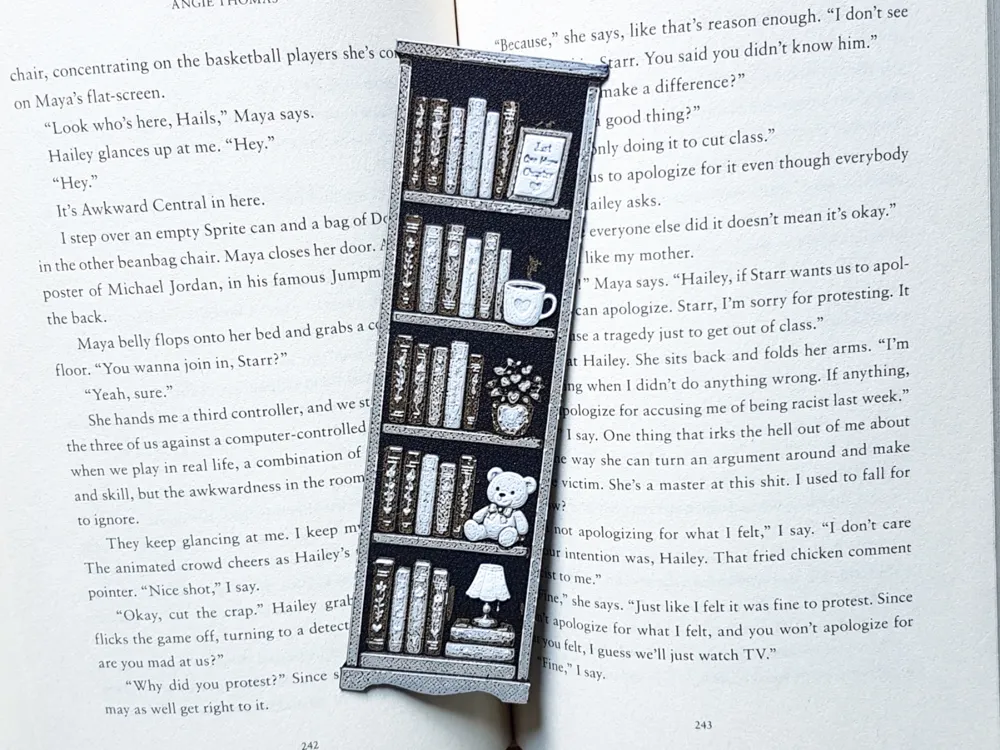 Bookmark, Bookcase by Dame Jo HueForge model: Bookmark, Bookcase by Dame Jo