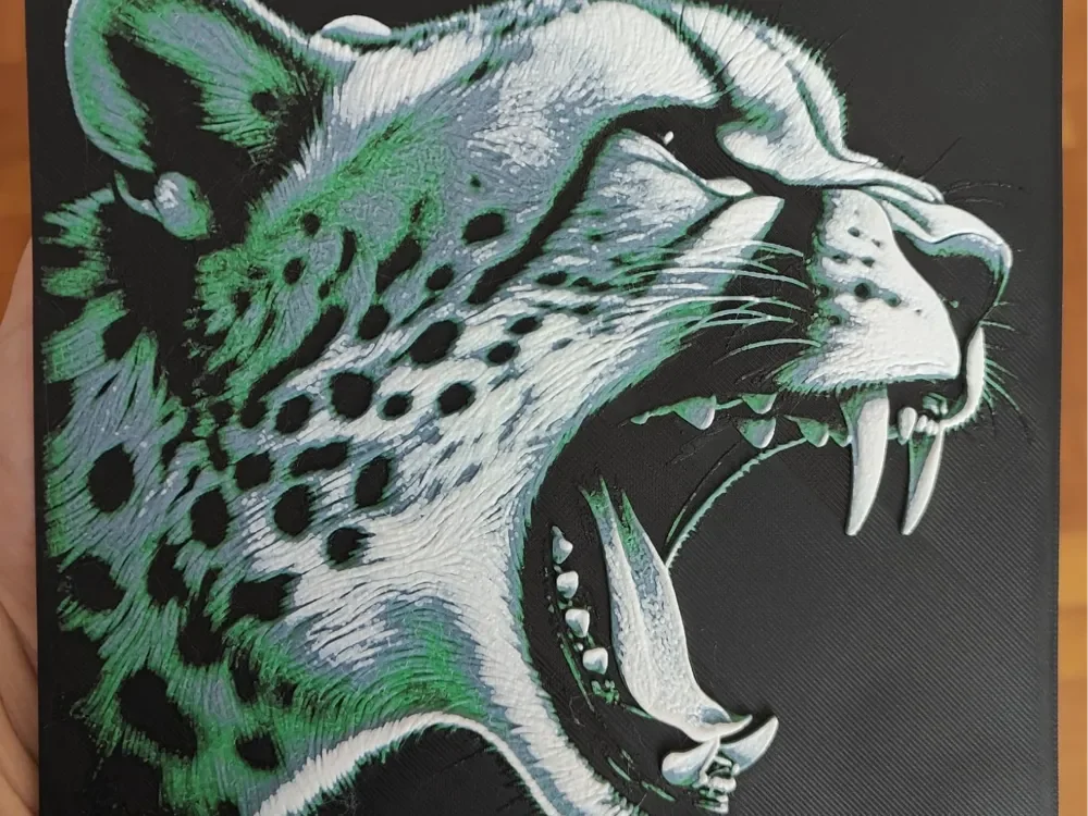 Wild Cheetah in Green - Hueforge by BeaN HueForge model: Wild Cheetah in Green - Hueforge by BeaN
