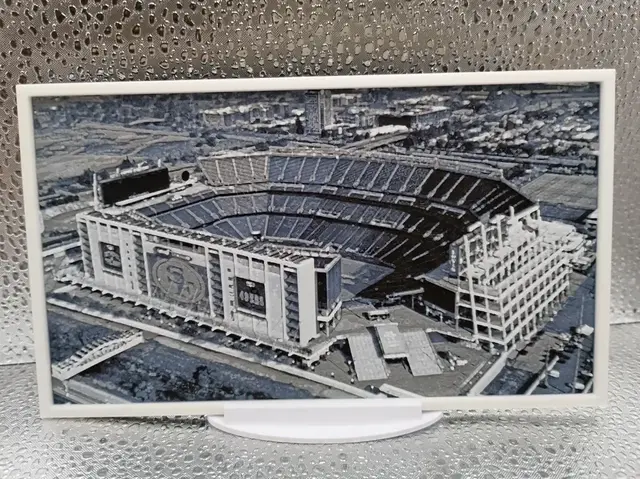 HueForge model: San Francisco 49ers – Levi’s Stadium Hueforge by Borishotch Industries