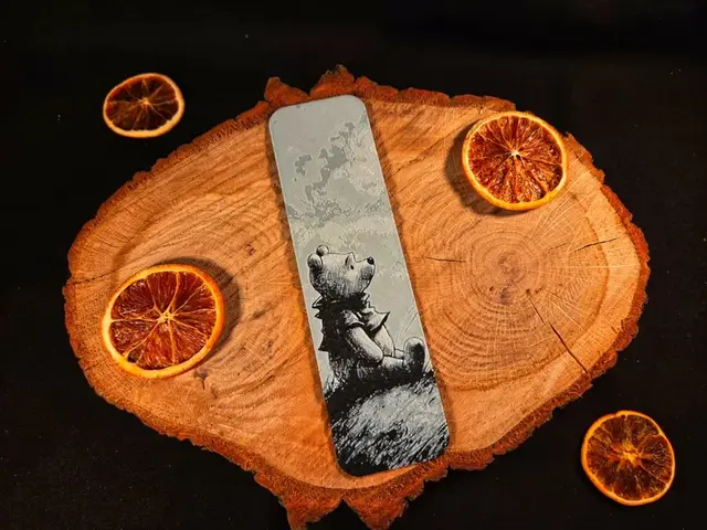 HueForge model: Winnie The Pooh 1 bookmark by EternalDesigns3D