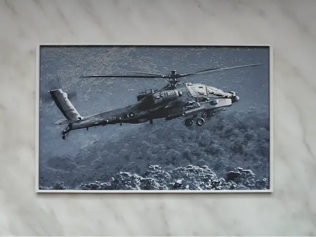 HueForge model: AH-64E Apache - Hueforge by BeaN