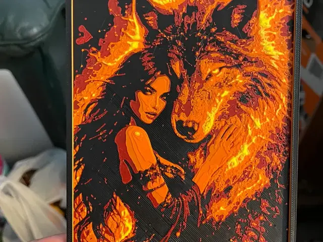 HueForge model: Woman and Wolf Hueforge by Advancedtechworldwide