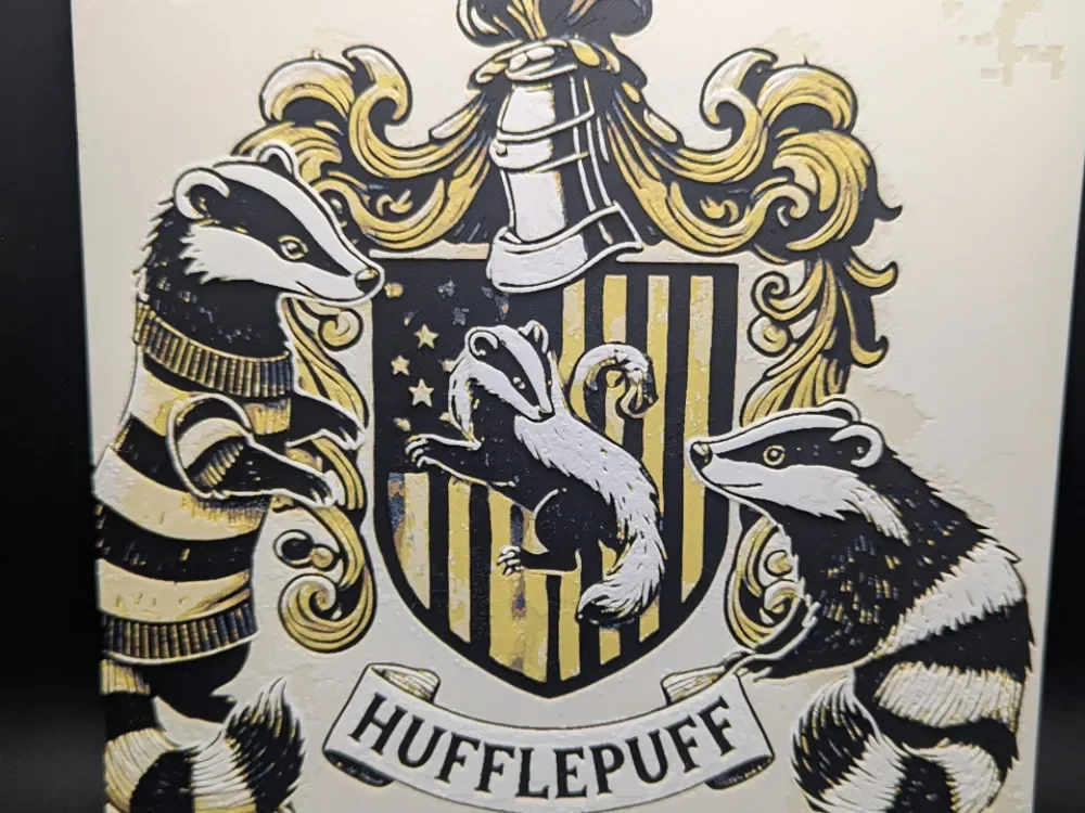 Hufflepuff Hueforge by the_bearded_jedi HueForge model: Hufflepuff Hueforge by the_bearded_jedi