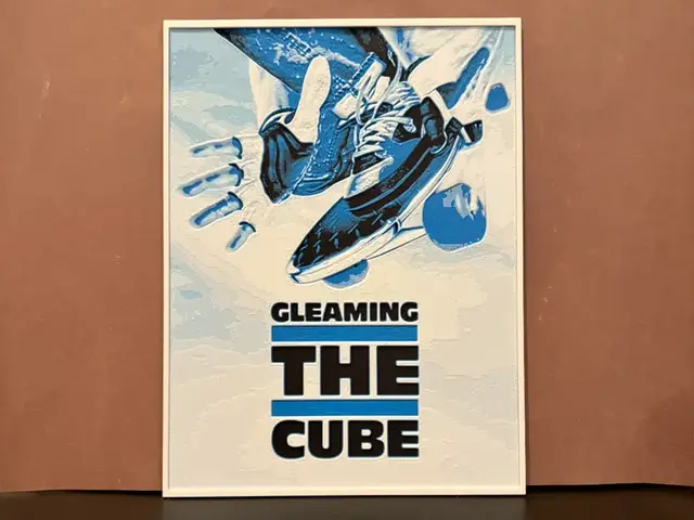 HueForge model: Gleaming the Cube by Estiv