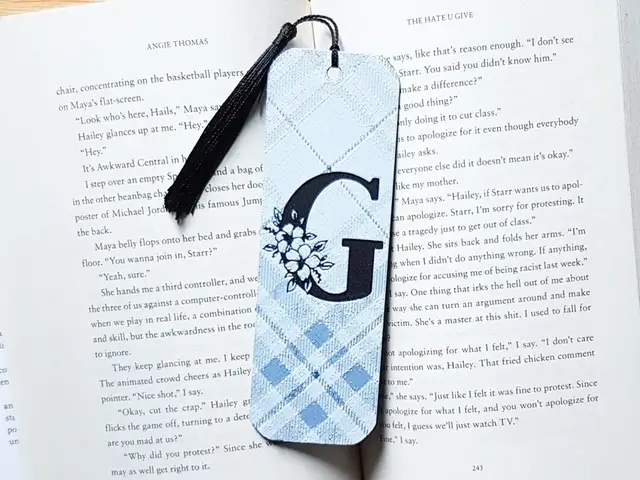 HueForge model: Monogram G Bookmark. Hueforge by Dame Jo