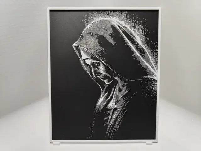 HueForge model: The Nun - Hueforge by BeaN